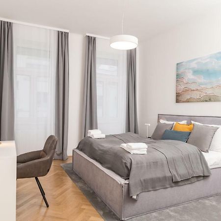 Stadlau Live Apartments Вена Экстерьер фото