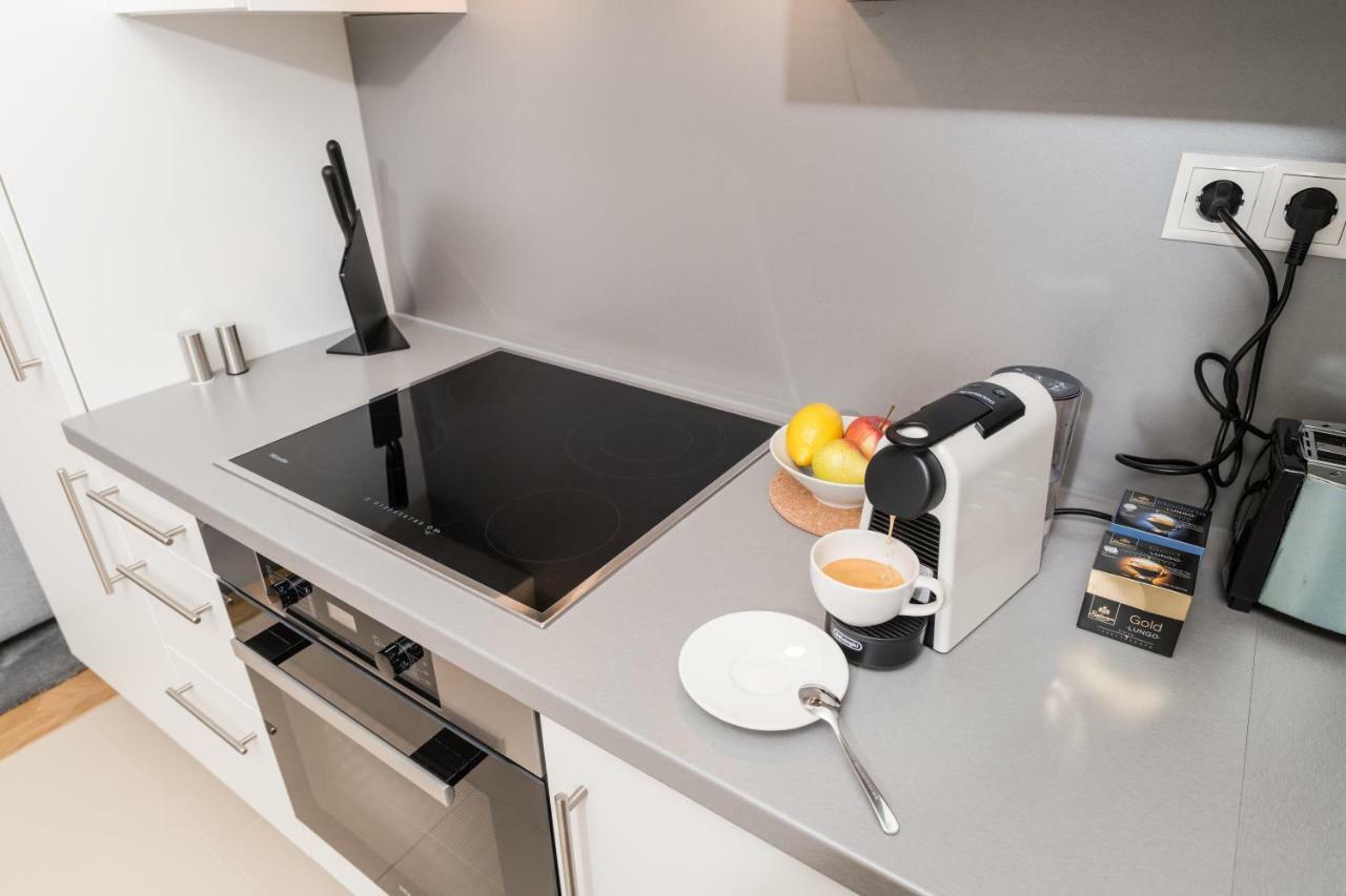 Stadlau Live Apartments Вена Экстерьер фото